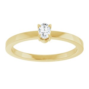 1/6 ct Diamond Claw-Prong Solitaire Ring