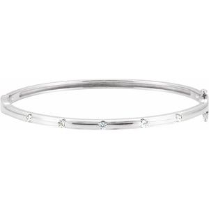 1/4 ct Diamond Accented Hinged Bangle Bracelet