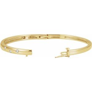1/2 ct Diamond Accented Hinged Bangle Bracelet