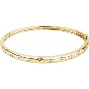 1/2 ct Diamond Accented Hinged Bangle Bracelet