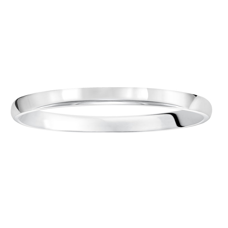 This low-dome, comfort fit band features a high polished finish for a timeless look that will last a lifetime.