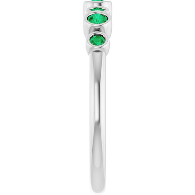 sterling-silver-lab-grown-emerald-bezel-set-ring