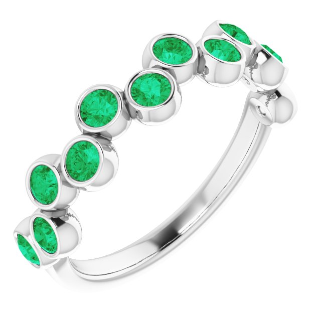 14k-white-gold-lab-grown-emerald-2.5-mm