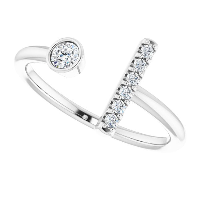 14k-white-1/6-ctw-natural-diamond-bar-ring