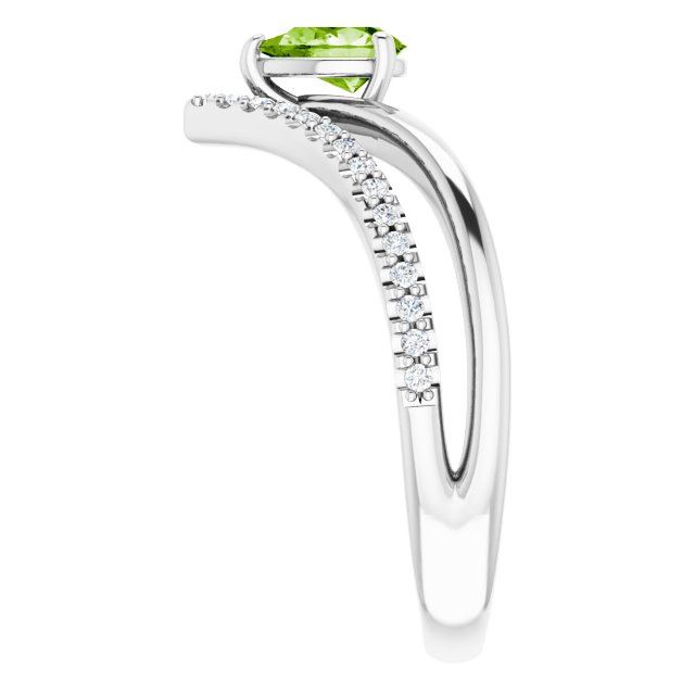 14k-white-natural-peridot-&-1/6-ctw-natural-diamond-ring