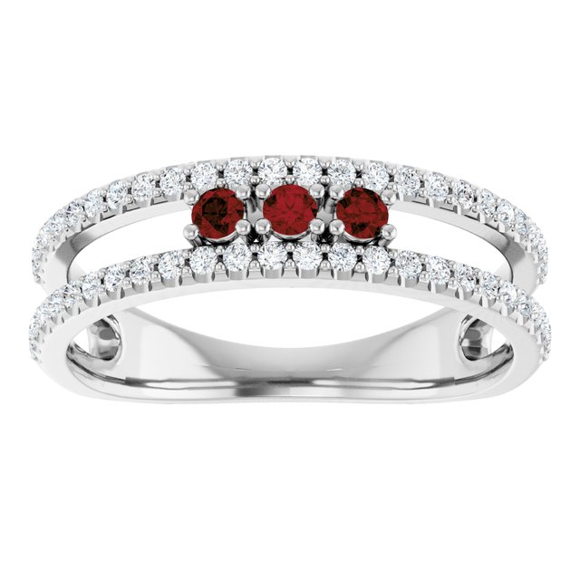 14k-white-natural-mozambique-garnet-&-1/4-ctw-natural-diamond-ring