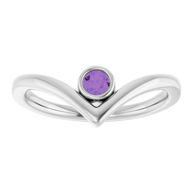 14k-white-natural-amethyst-bezel-set-v-ring