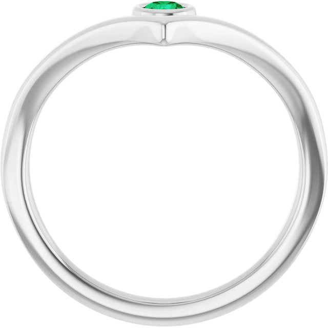 14k-white-natural-emerald-bezel-set-v-ring