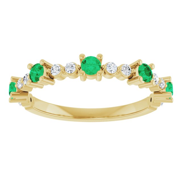 14k-yellow-gold-lab-grown-emerald-&-1/6-ctw-natural-diamond-ring