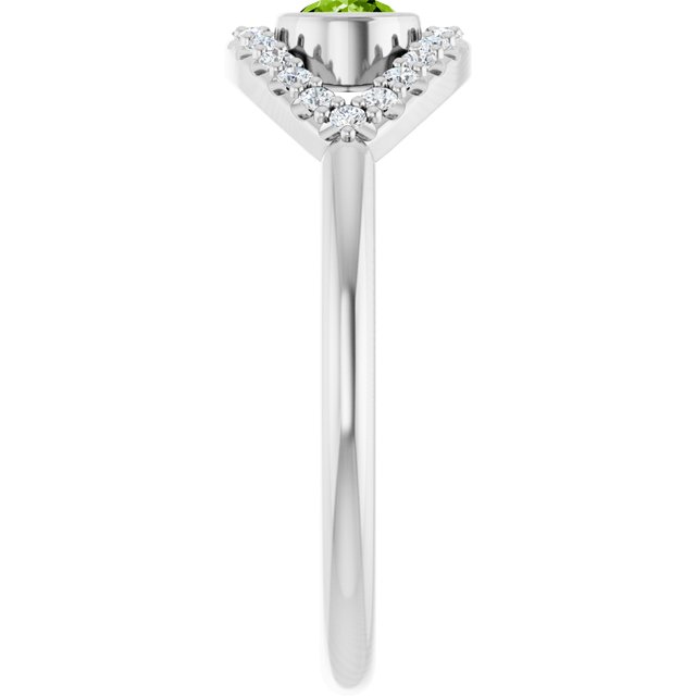 14k-white-natural-peridot-&-natural-white-sapphire-evil-eye-ring