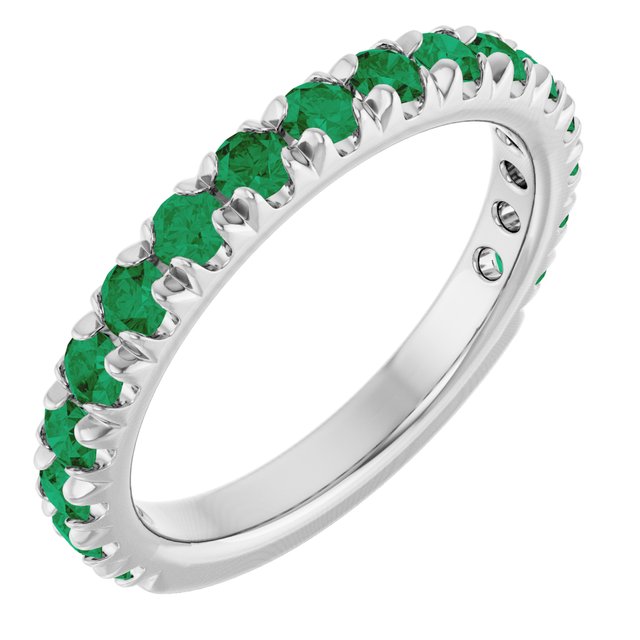 platinum-lab-grown-emerald-2.5-mm