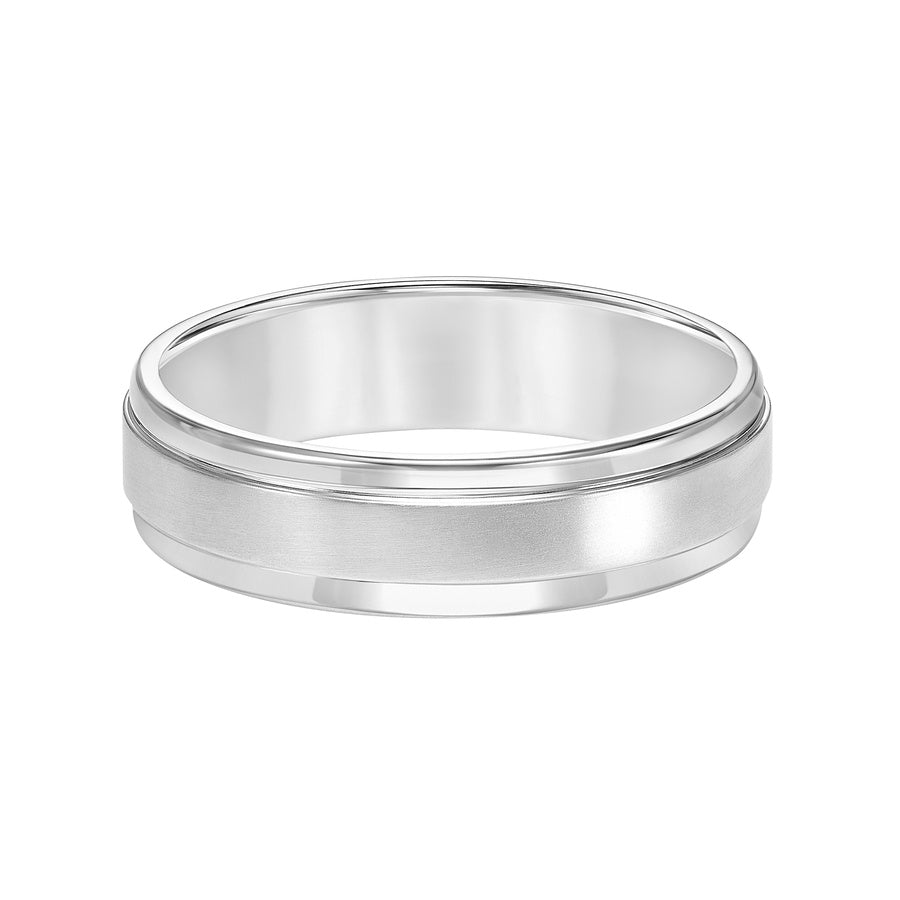 Featuring a stunning brushed finish and handsome round edges, this Comfort Fit wedding band fuses classic style with luxurious details