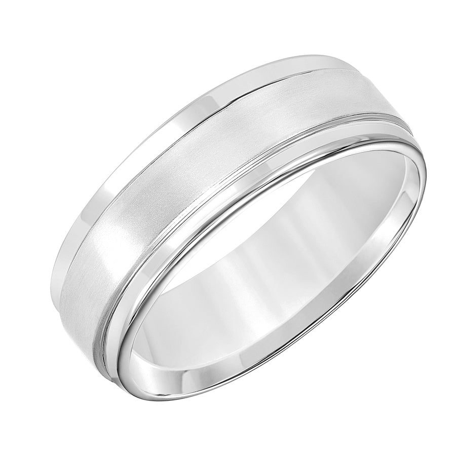Featuring a stunning brushed finish and handsome round edges this Comfort Fit wedding band fuses classic style with luxurious details