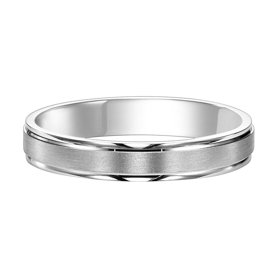 Featuring a stunning brushed finish and handsome round edges, this Comfort Fit wedding band fuses classic style with luxurious details