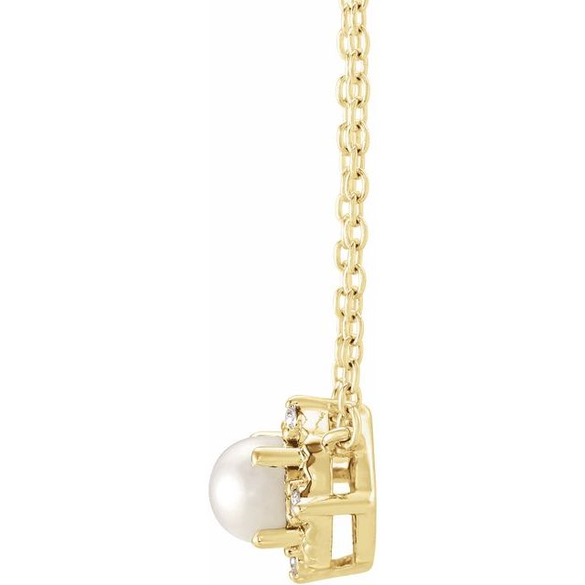 14k-yellow-gold-cultured-white-freshwater-pearl-&-.04-ctw-natural-diamond-halo-style-18"-necklace