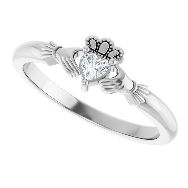 14k-white-stuller-lab-grown-moissanite™--claddagh-ring